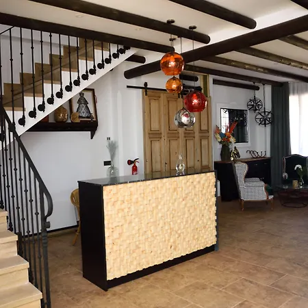 Hostal Santa Habitaciones Aldea del Rocío-2